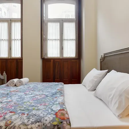 Chateau Apartment *